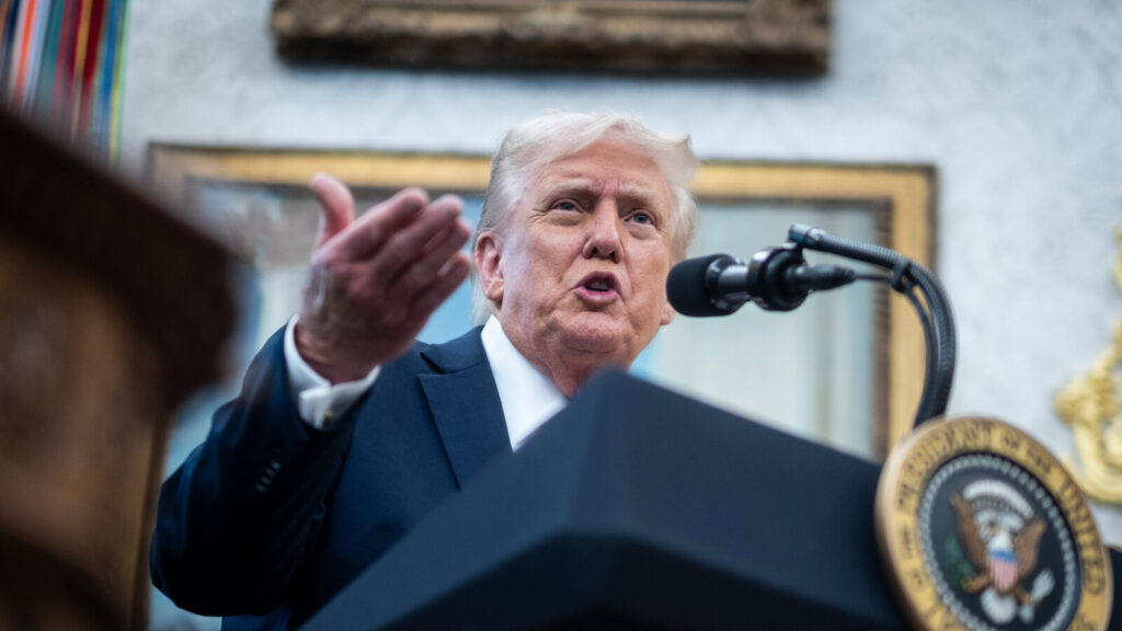 Trump lamenta no estar "autorizado" a disputar un tercer mandato en EEUU - AlbertoNews