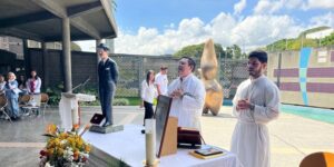 UCV celebró la canonización de José Gregorio Hernández con una misa en la plaza Cubierta