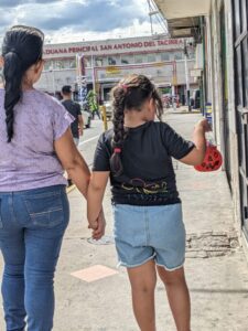 Venezolanos en frontera se suman a la celebración del Halloween en Cúcuta – Diario La Nación