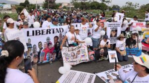 Venezuela libera a 18 colombianos presos en sus cárceles – DW – 25/10/2025
