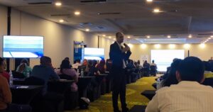 Veterinarios evaluaron directrices internacionales para la vacunación canina 2025