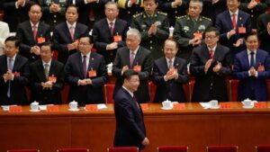 Xi Jinping expulsó a altos mandos militares y funcionarios civiles del Partido Comunista de China