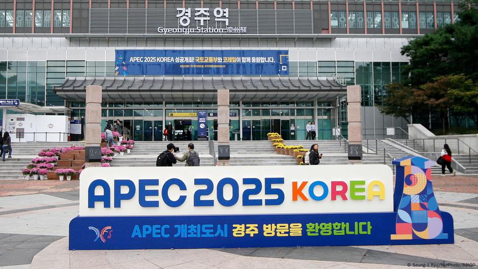 Xi Jinping se reúne con Sanae Takaichi en cumbre de APEC – DW – 31/10/2025