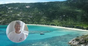 se olvidaron de una pasajera de 80 años y murió sola en una isla