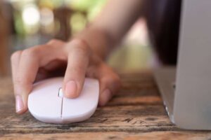 ¿Un clic basta para infectarse? ESET advierte sobre nuevas amenazas digitales