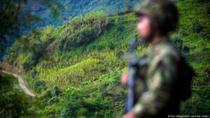 15 menores han muerto en operaciones militares – DW – 18/11/2025