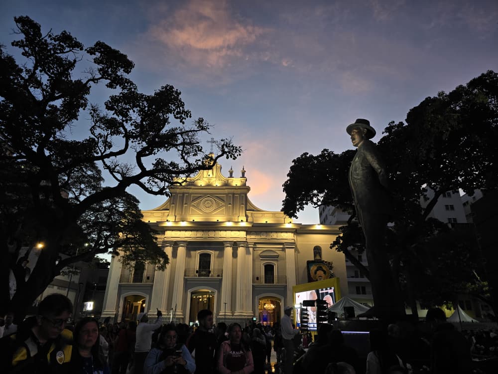 A Venezuela le hace bien que Gobierno e iglesia se entiendan