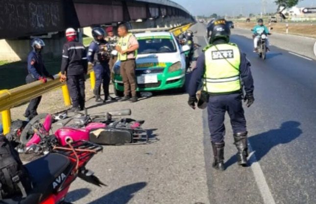 Accidente vial cobró la vida de dos hombres en la ARC tramo Aragua