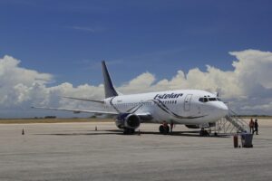 Aerolíneas nacionales se sumaron a suspensión de vuelos