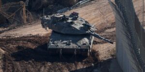 Al menos 13 muertos por un bombardeo israelí contra un campamento de palestinos en el Líbano