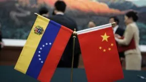 Anuncian nueva ruta comercial marítima directa entre Venezuela y China