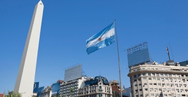 Banca y Negocios