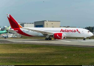 Avianca suspende venta de boletos y vuelos con Venezuela