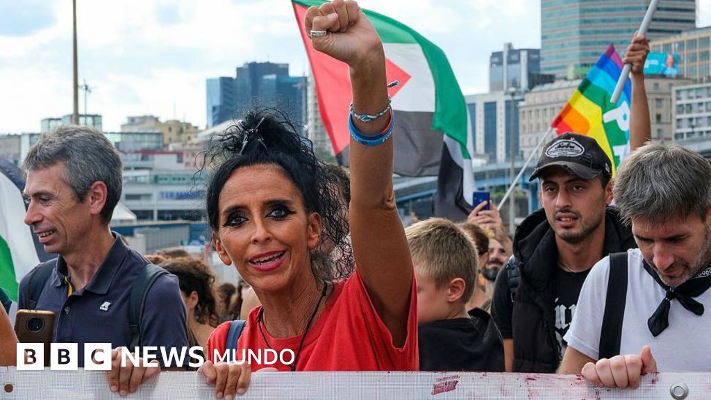 "Bloqueemos todo": las imágenes de la huelga y las enormes protestas en Italia contra los ataques de Israel en Gaza