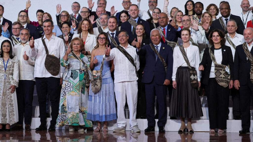CELAC y UE reiteran su posición contra el uso de la fuerza y piden respeto al derecho internacional en la lucha contra el narcotráfico - AlbertoNews