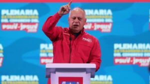 Cabello dijo que en Venezuela «no va a pasar mayor cosa», pero pidió «prepararse para lo que sea»