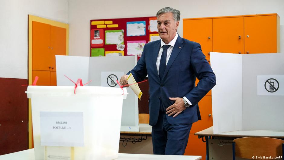 Candidato nacionalista gana elección en región de Bosnia – DW – 23/11/2025