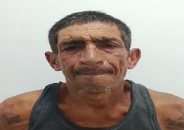 Capturan a hombre con siete registros policiales