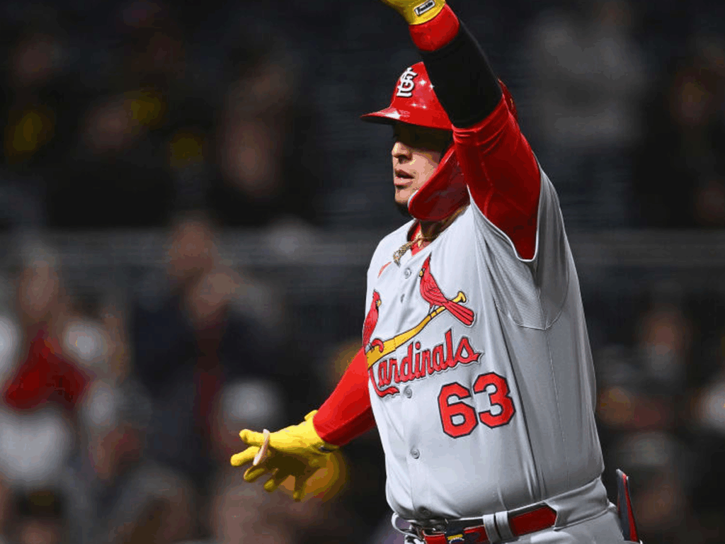 Careta criollo Yohel Pozo regresa con Cardenales