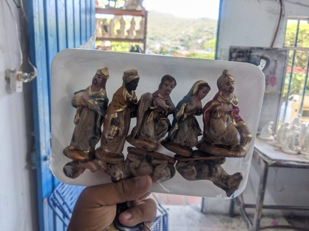 Ceramistas en frontera empiezan a exhibir los nacimientos – Diario La Nación