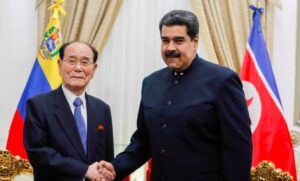 Chavismo expresó condolencias al régimen de Corea del Norte por la muerte de Kim Yong-nam