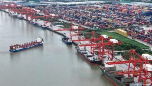 China suspende por un año arancel de 24% a bienes de EE.UU. – DW – 05/11/2025