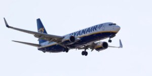 Cierran el Aeropuerto de Bruselas tras el avistamiento de un dron
