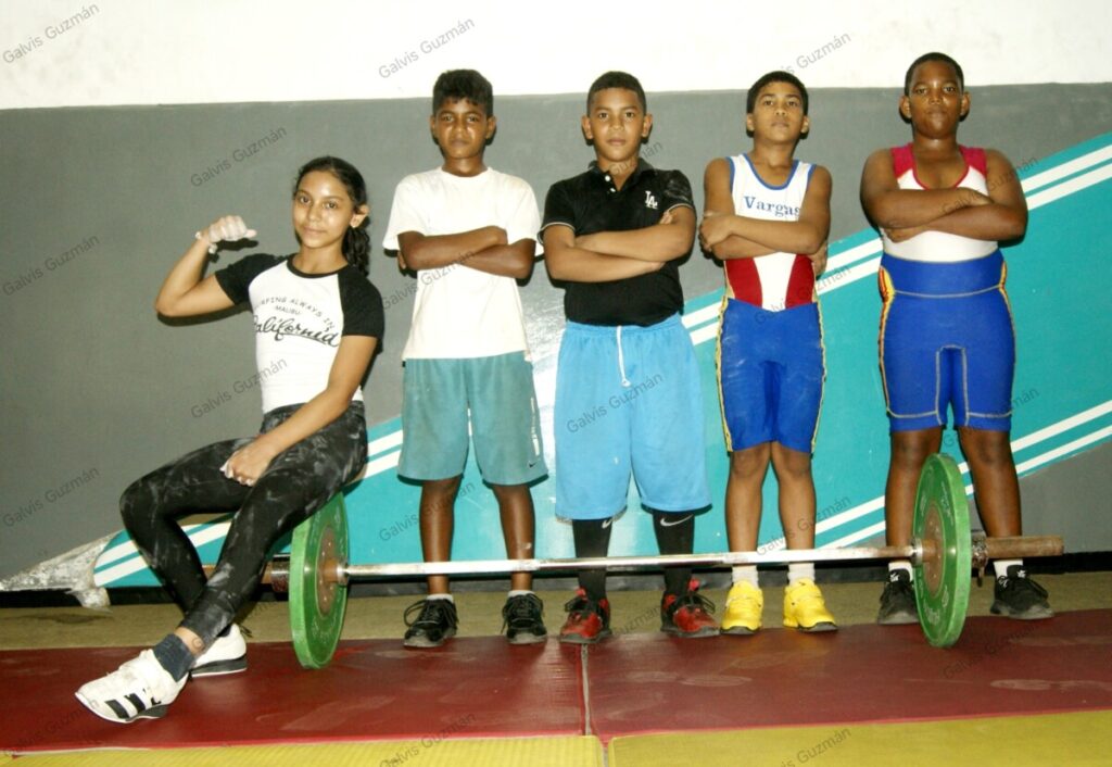 Cinco pesistas guaireños participarán en los Judenacom