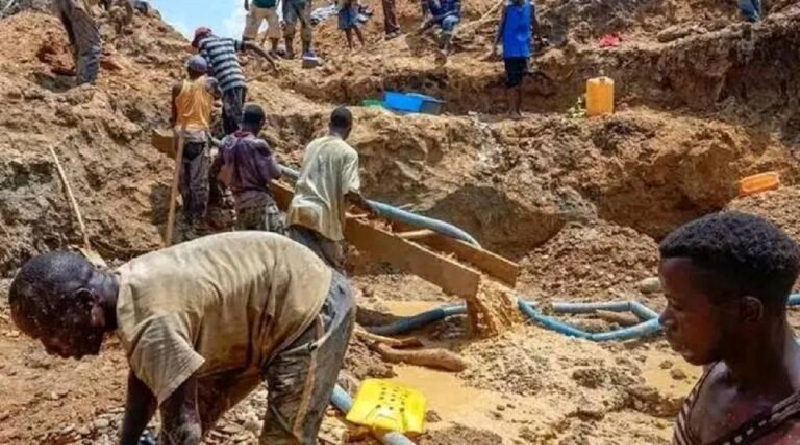 Colapso de puente en mina de República Democrática del Congo deja decenas de fallecidos