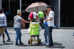 Comerciantes de Caracas esperan mayores ventas a fin de año