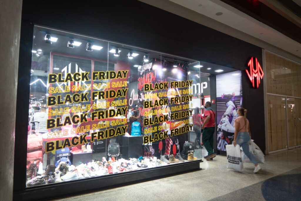 Comercios electrónicos ofrecerán descuentos desde 30% por Black Friday