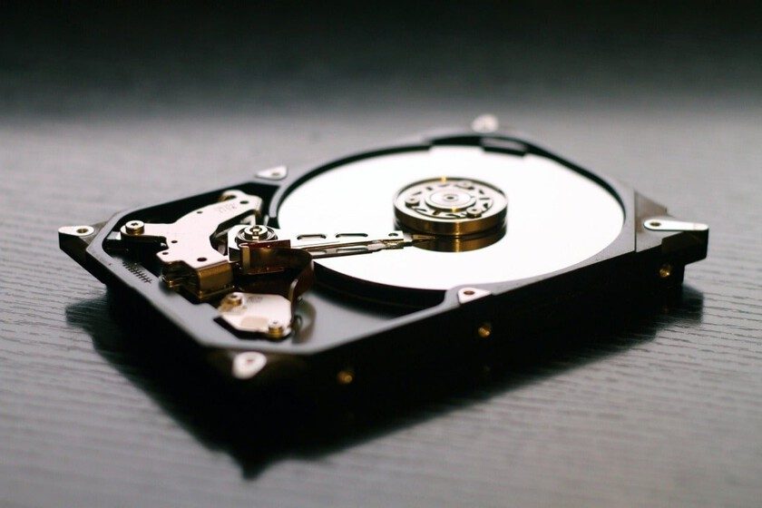 Compró un disco duro de 6 TB de marca blanca creyendo que era un chollazo, pero acabó cayendo en la estafa más ridícula de todas