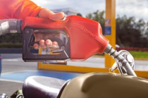 Conozca los disfraces de la gasolina adulterada en esta temporada