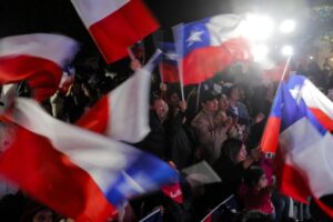 Costo de la vida y gasto público marcan debate económico en las presidenciales en Chile