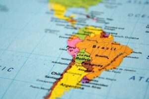 Cumbre de pueblos latinoamericanos pedirá unidad regional frente a «intromisiones» de EEUU – AlbertoNews