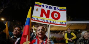 Daniel Noboa remodela su Gobierno tras el revés en el referéndum