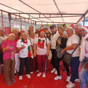 De Corazón A Corazón: La empresa 1win y 20 influencers venezolanos celebran la Navidad con abuelos en Caracas
