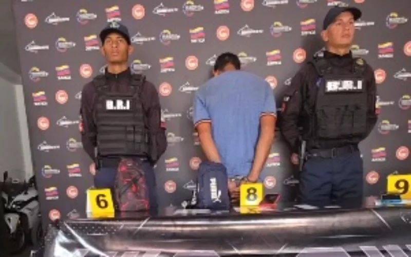 Detienen a sujeto por cortar bases del puente de la carretera vieja