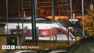 Diez heridos, nueve de ellos graves, en un ataque con arma blanca en un tren que se dirigía a Londres