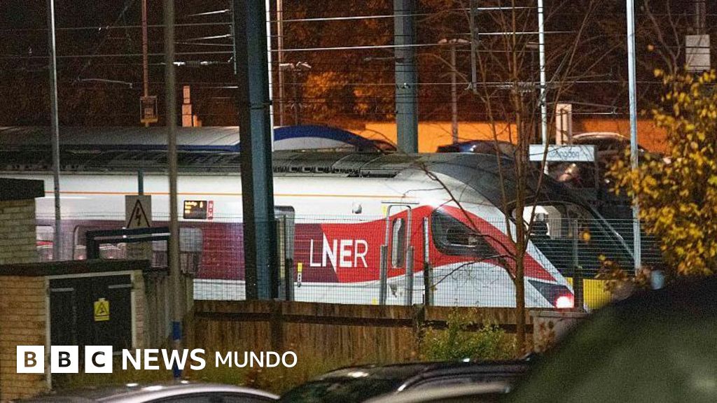 Diez heridos, nueve de ellos graves, en un ataque con arma blanca en un tren que se dirigía a Londres