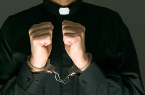 Diócesis de San Cristóbal suspendió a sacerdote denunciado por abuso sexual