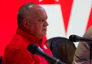 Diosdado Cabello arremetió contra dirigentes opositores en el exilio tras eliminación del TPS (VIDEO)