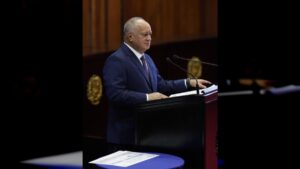 Diosdado Cabello dijo que han incautado «64 toneladas de drogas sin bombardear a nadie»