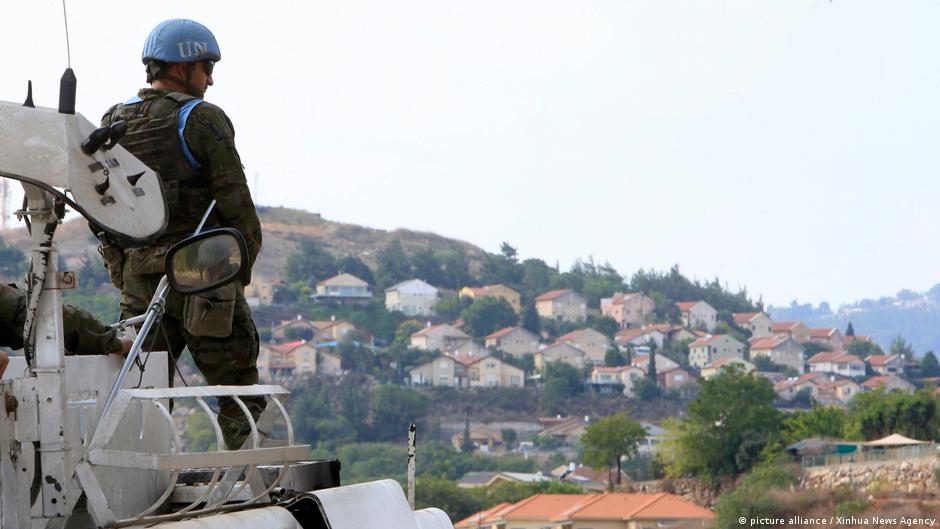 Disparos israelíes contra cascos azules en Líbano – DW – 16/11/2025