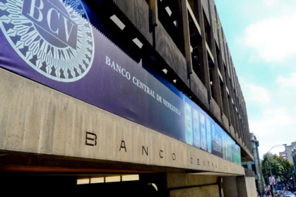 Banca y Negocios