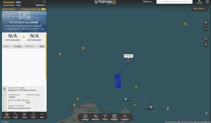 Dos F/A-18E Super Hornet de la Armada de EEUU sobrevolaron en círculos frente a la costa de Venezuela - AlbertoNews