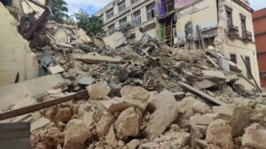 Dos personas mueren por un derrumbe parcial en un edificio de La Habana – AlbertoNews