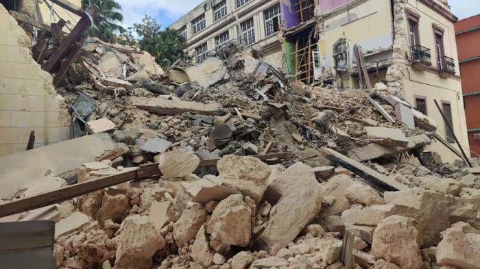 Dos personas mueren por un derrumbe parcial en un edificio de La Habana - AlbertoNews