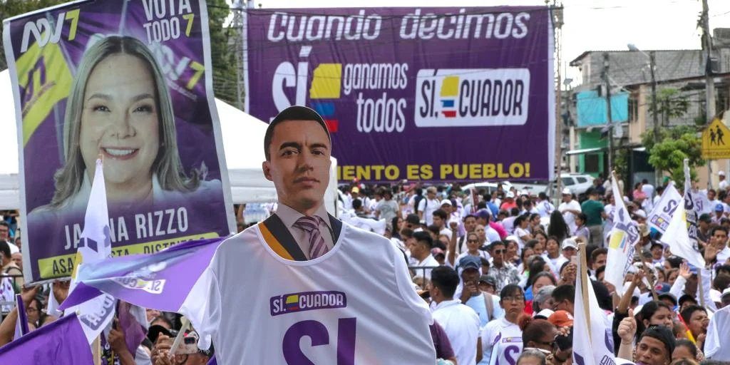 Ecuador vota si quiere una nueva Constitución y bases militares extranjeras
