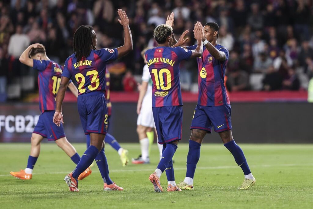 El Barça acierta más que el Elche y pasa página